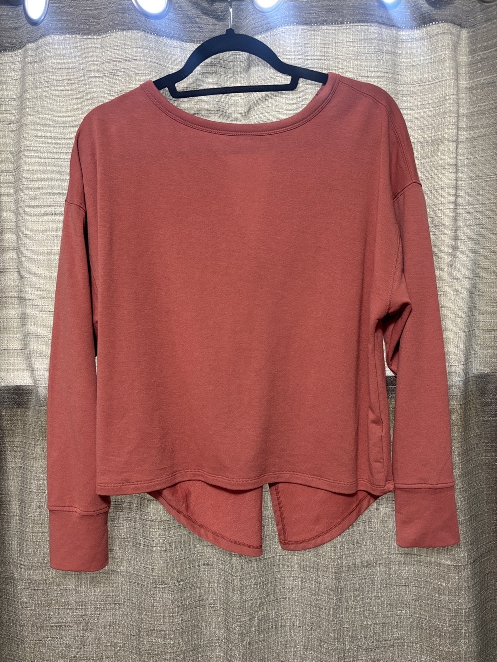 Relaxed Crewneck Sweatshirt in Dusty Rose